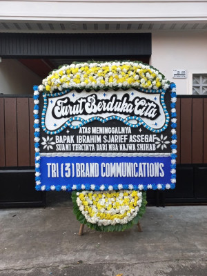 Papan Bunga Duka di Plumpang